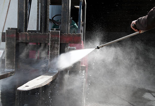 Best Boat and Dock Cleaning  in Elk Rapids, MI